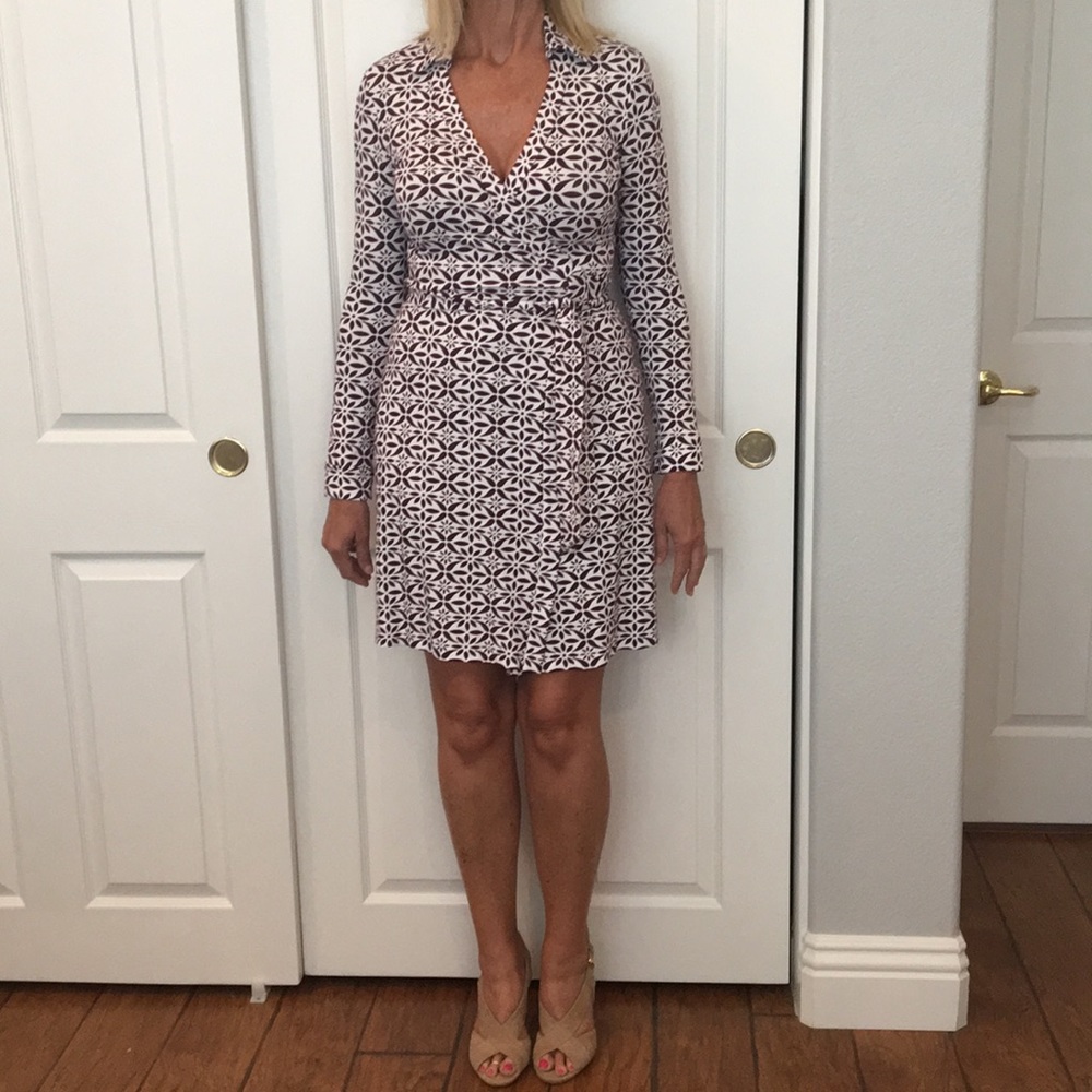 Diane Von Furstenberg White and Brown Geometric Wrap Dress - Long Sleeve